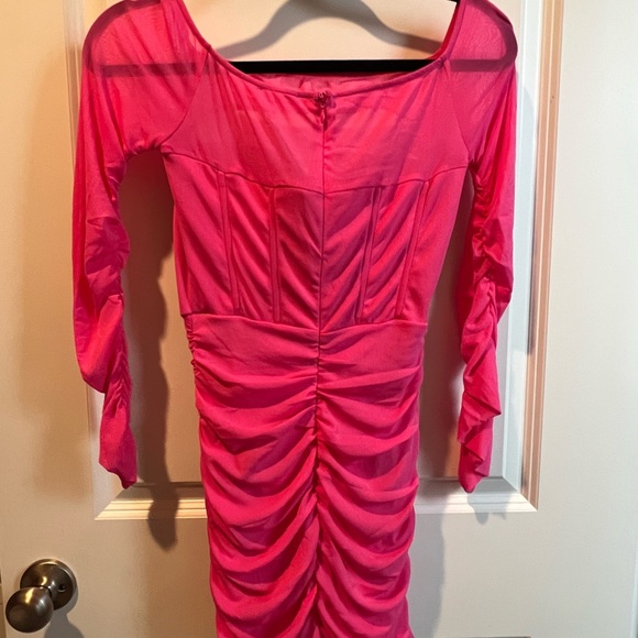 Superdown Hot Pink Dress 🩷 - Picture 4 of 4